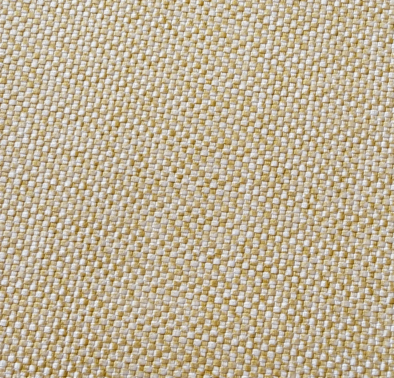 Détail du revêtement en skaï tressé