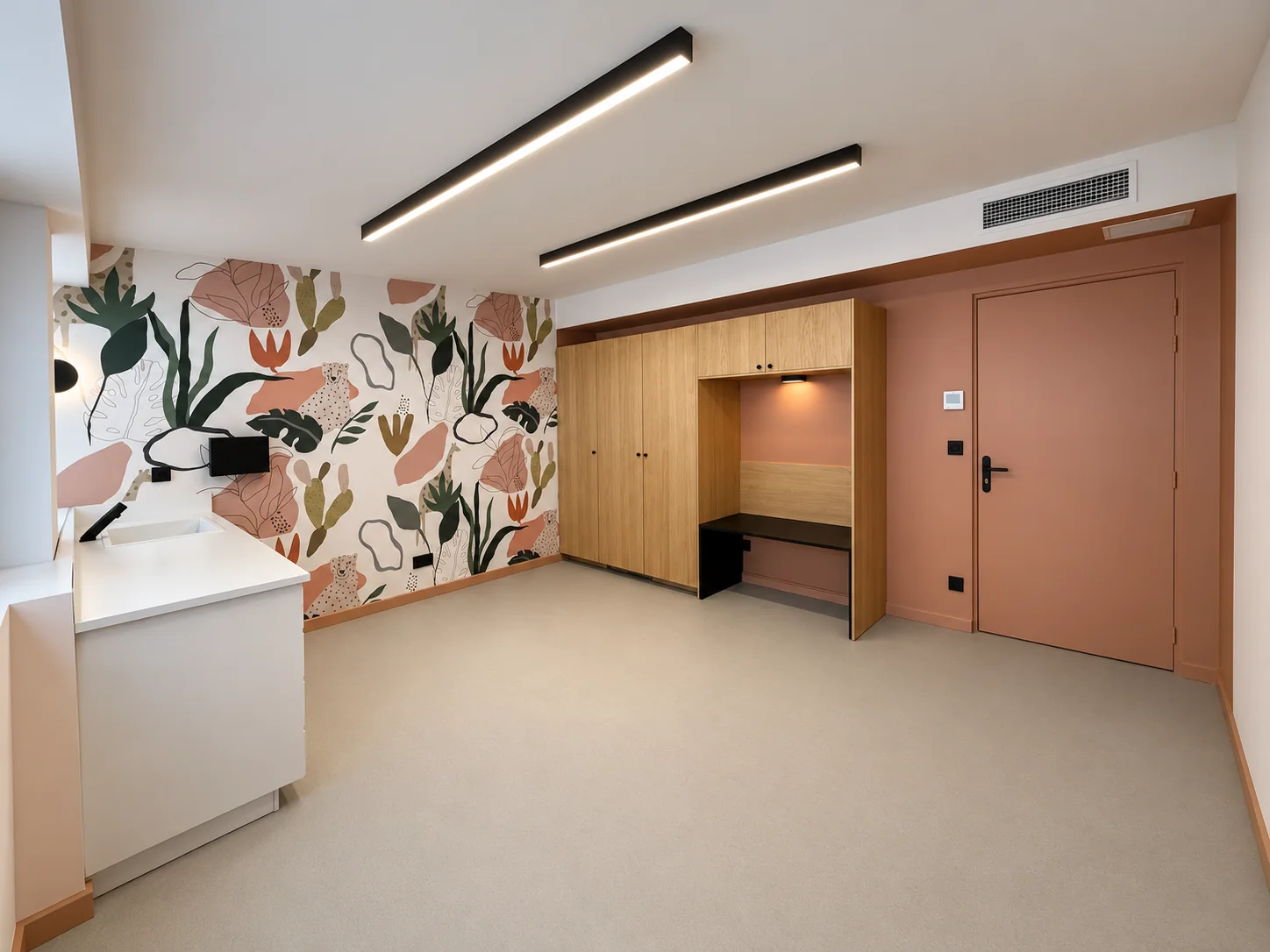 MSP Castellane — Bureau de consultation / fresque